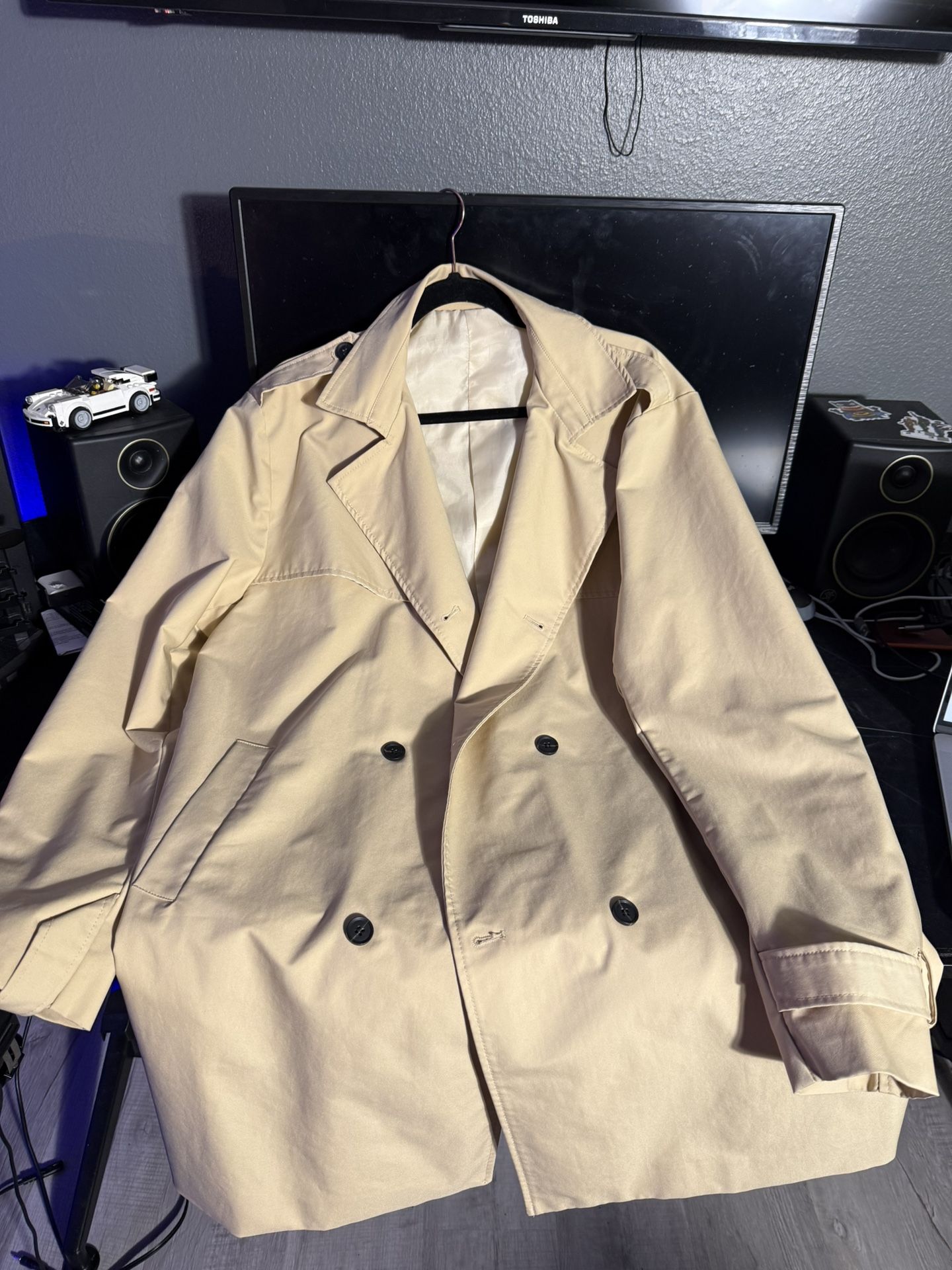 Men’s Rain Coat