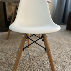 Mid-Century Dining Table For Toddlers