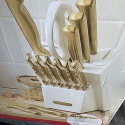 McCooks beautifu white & Gold super sharp knife set