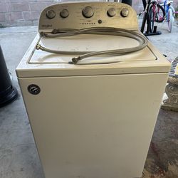 Whirlpool Washing Machine $100