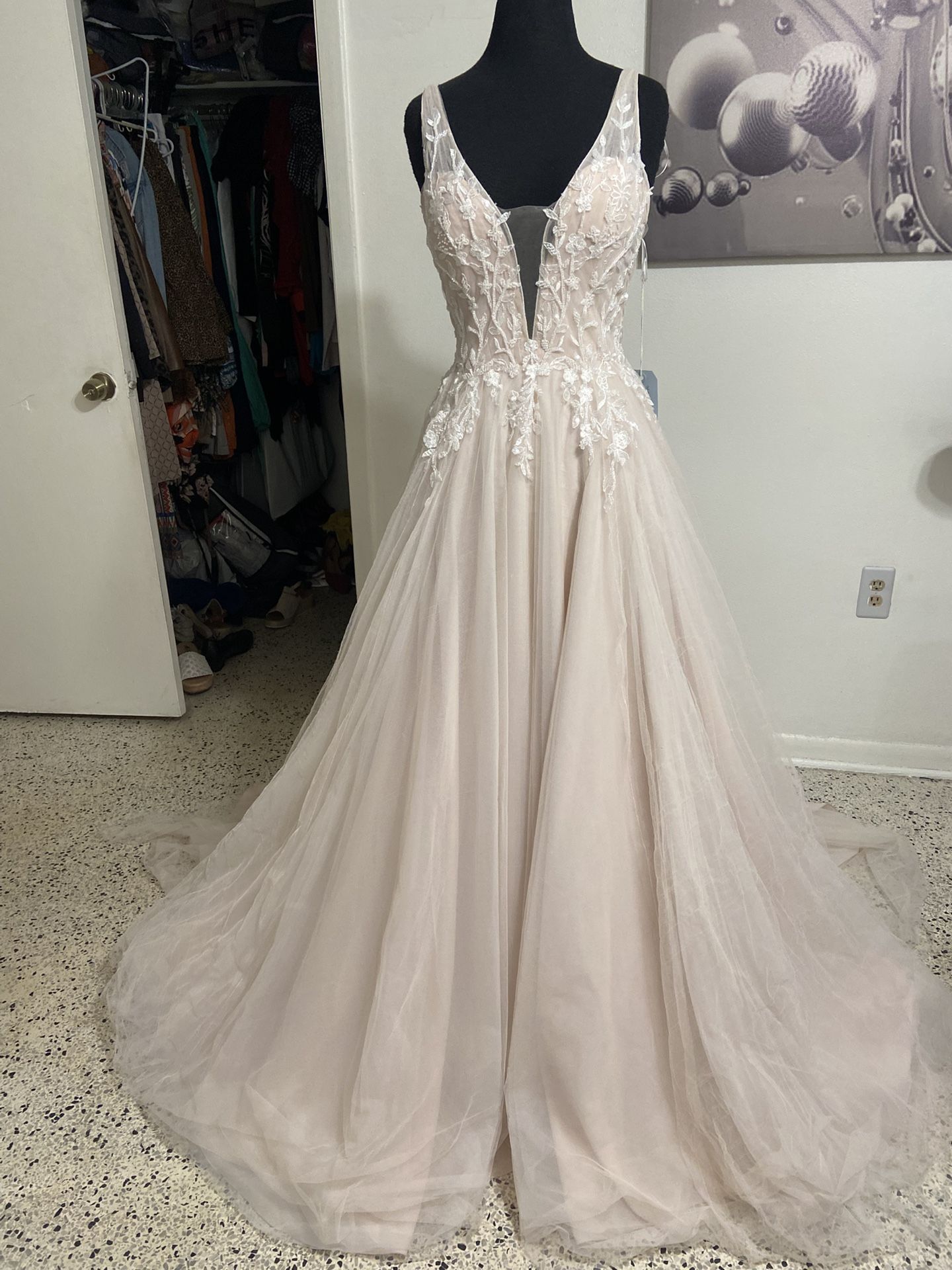 NWT Wedding Dresses For Sale 