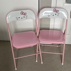 Hello Kitty Chair Set 