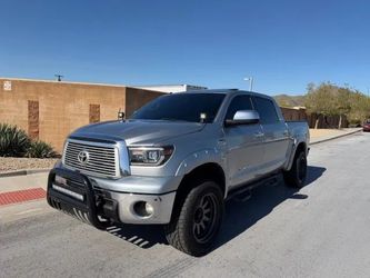 2013 Toyota Tundra CrewMax