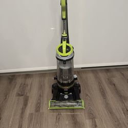 Bissell Vaccum Cleaner