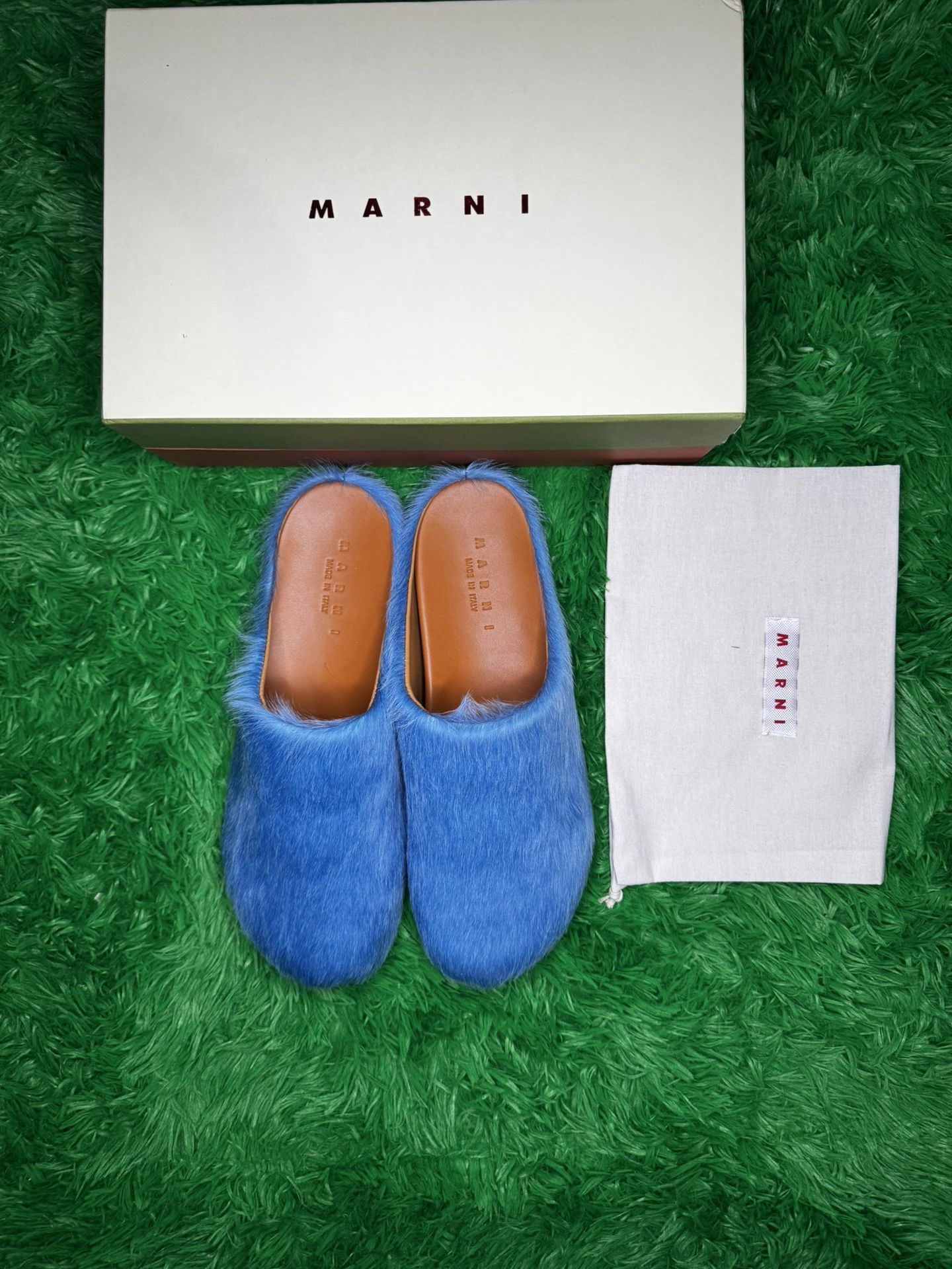 Marni Slides