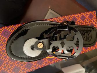 Tory sandals