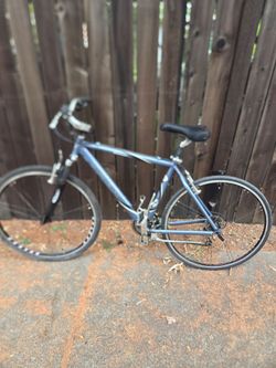 Trek multitude 7500  Shimano deore