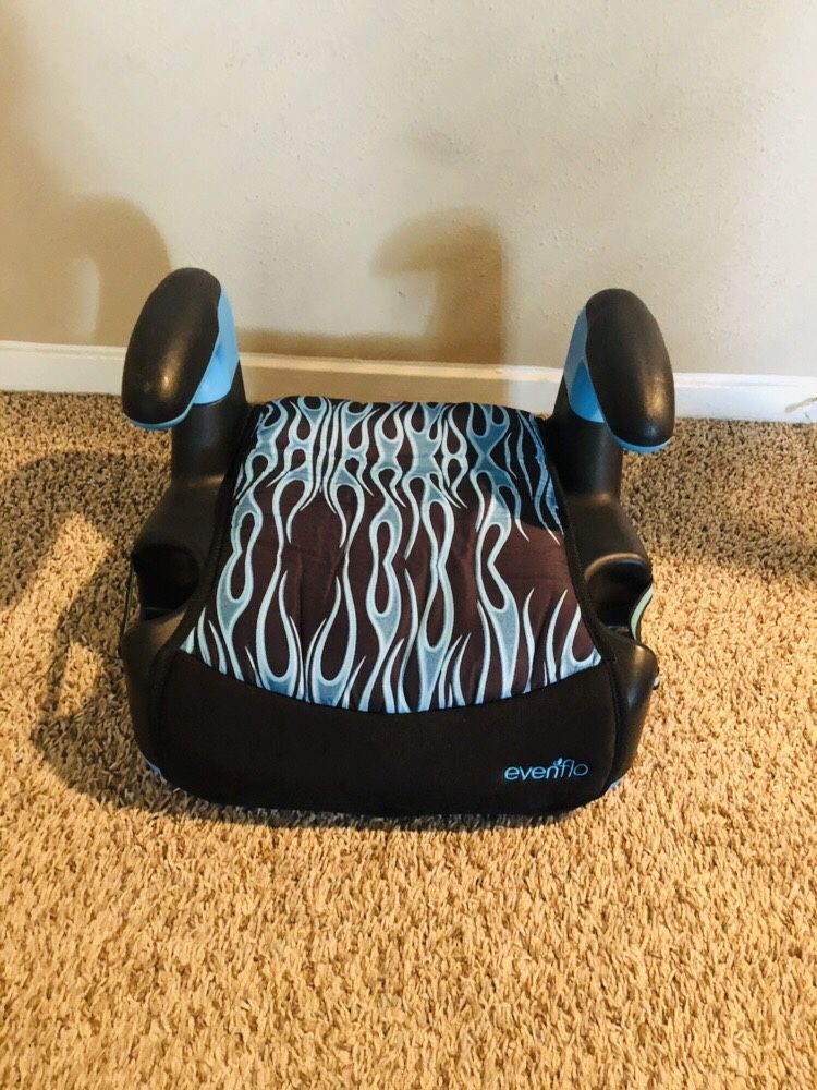 EVENFLO BOOSTER SEAT