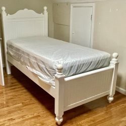 Stanley Furniture - Twin Bed Frame 