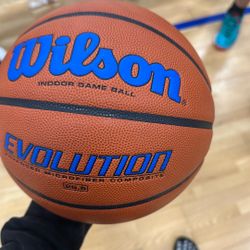 Wilson evolution Woman’s Ball