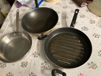 Set of 3 Mixed Cookware Pans $9 each