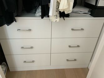 42” white double 6-drawer dresser