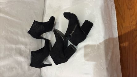 Ladies Black Booties Size 7