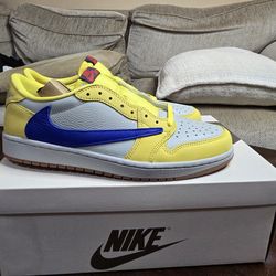 Brand new Nike x Travis Scott Air Jordan 1 Retro Low OG SP "Canary size women 10