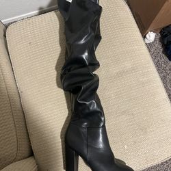 knee high boots with heel