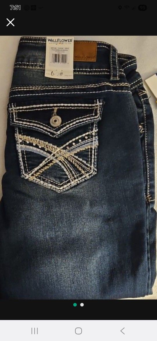 Junior Sz 6&7 WallFlower Jeans (5 Pairs)Women's