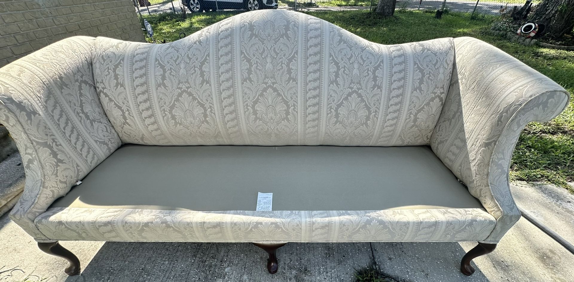 Ethan Allen Queen Anne Camelback Sofa Antiques