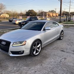 2009 Audi A5 Quattro S Line Fully Loaded All Wheel Drive !!!