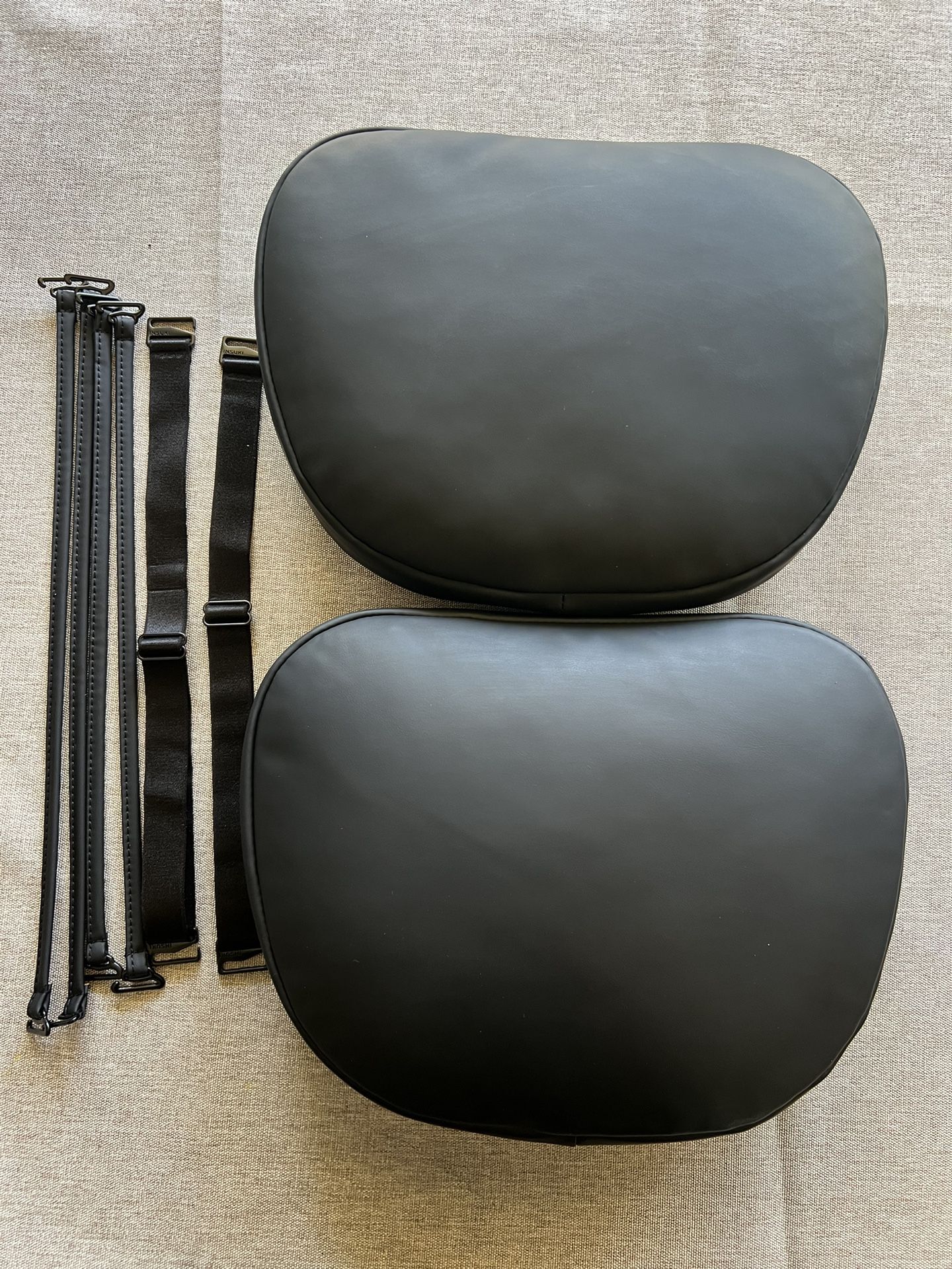 Car Leather Headrest Neck Pillow for Tesla Model 3/Y/S/X Seat Pillow Head Neck Rest Cushion Neck Fumbar Support Car headrest Nappa (2 pcs Black)