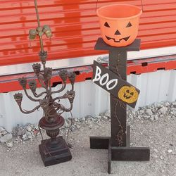 Halloween $25. dlls. 