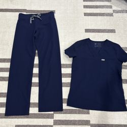 XS FIGS Navy Blue Scrub Set