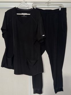 Scrubs black