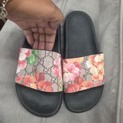 Gucci Sandles