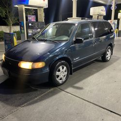 2000 Nissan Quest