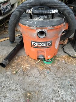 RIDGID vacuum