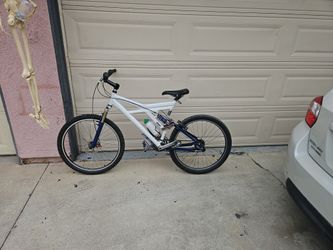 Daimonback Mountaing Bike