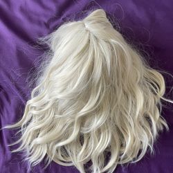 Blonde Wavy Bob Wig 