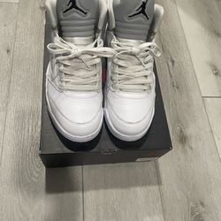 Jordan 5 White Metallic Size 9.5