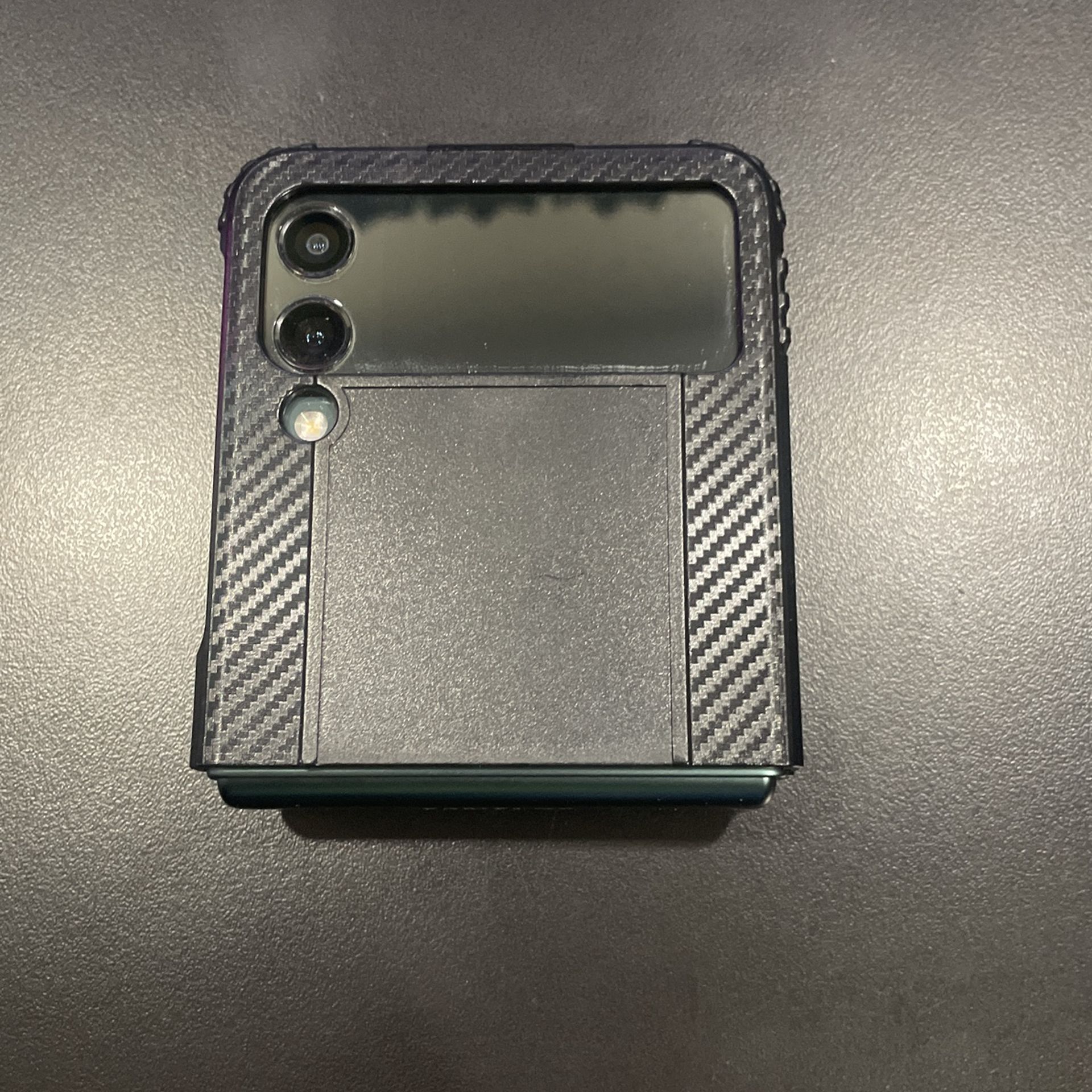 Samsung Galaxy Flip3