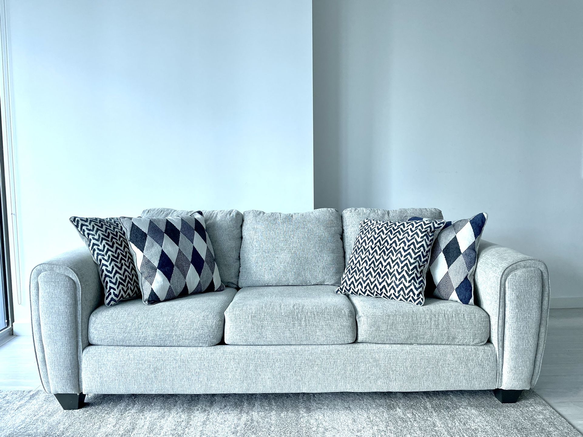 Light Gray Fabric Sofa - Amazing Condition