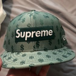 Supreme Hat