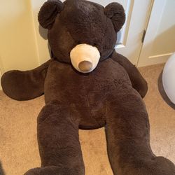 Giant Teddy Bear 