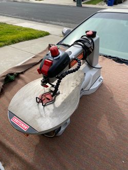 Craftsman scroll saw. Works good