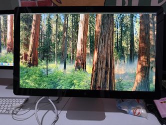 Apple Thunderbolt Display 27" Monitor (A1407) – Excellent Condition