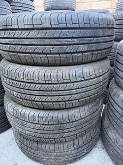 205/65r15 Nexel tires en excelentes condiciones de vida las 4
