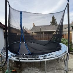 Trampoline $100