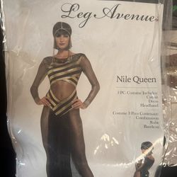 Leg Avenue Nike Queen Women’s Costume