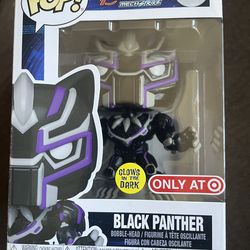 Funko- BLACK PANTHER glow in the dark limited