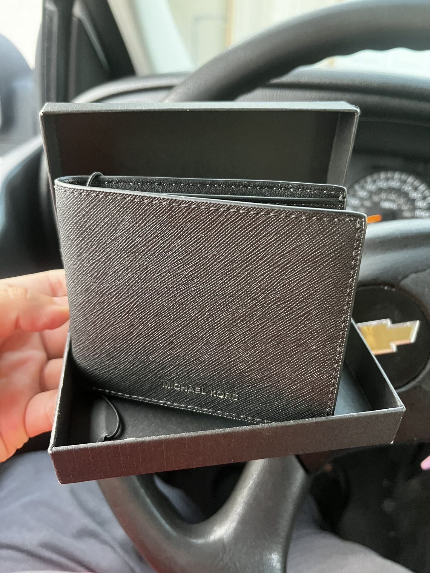 Michael Kors Wallet π