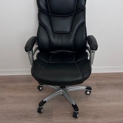 Desk Chair - Black - Reduced! 