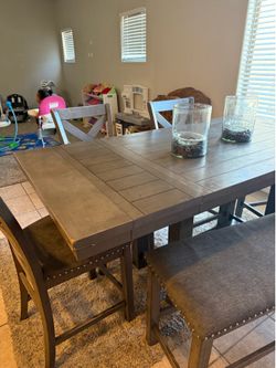 Dining room table set