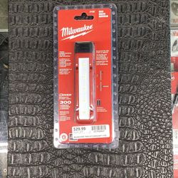 Milwaukee Flood Light