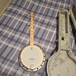 Deering 5 String Banjo