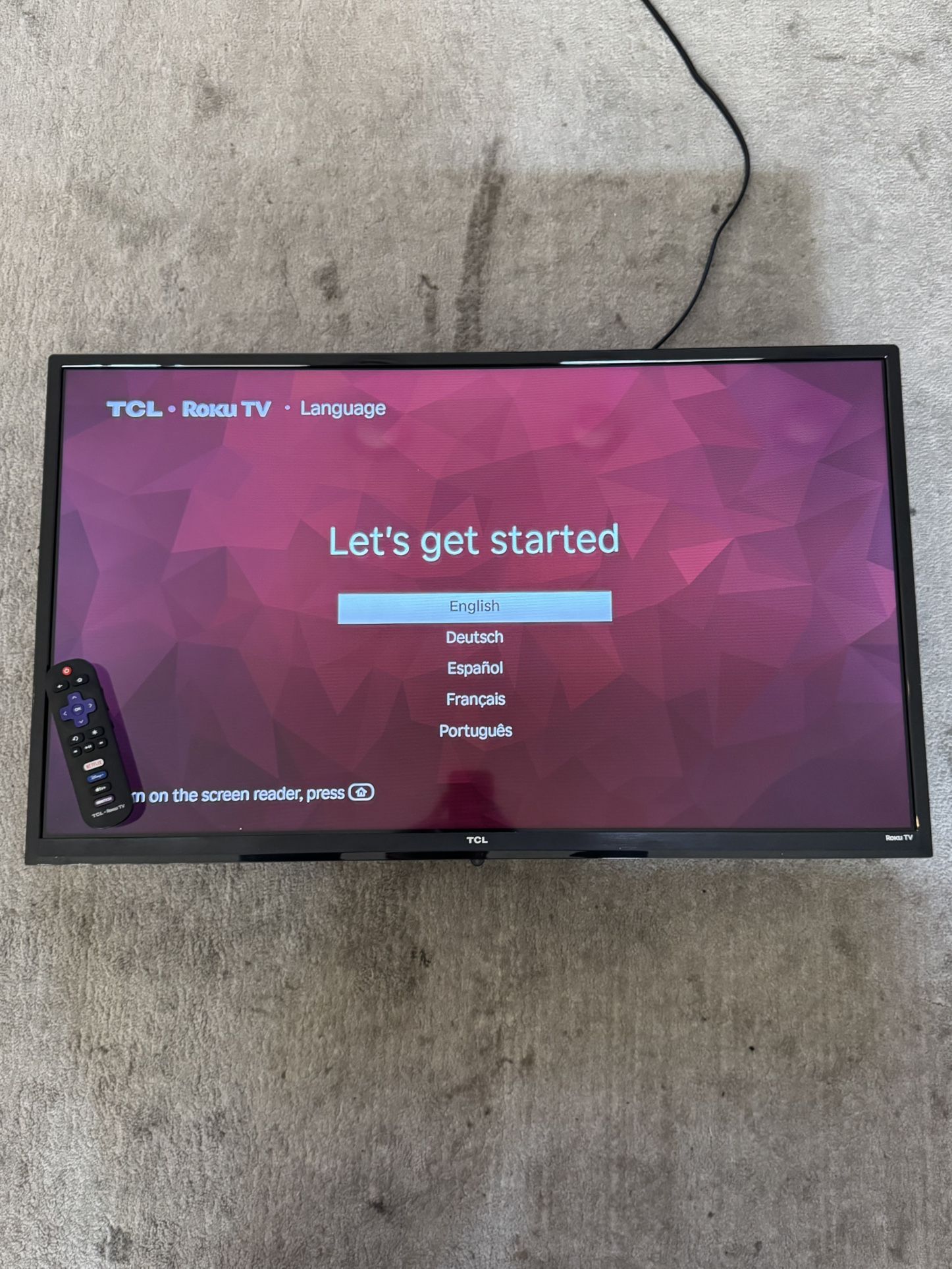 32" TCL Roku TV W/ Remote And Wall Mount