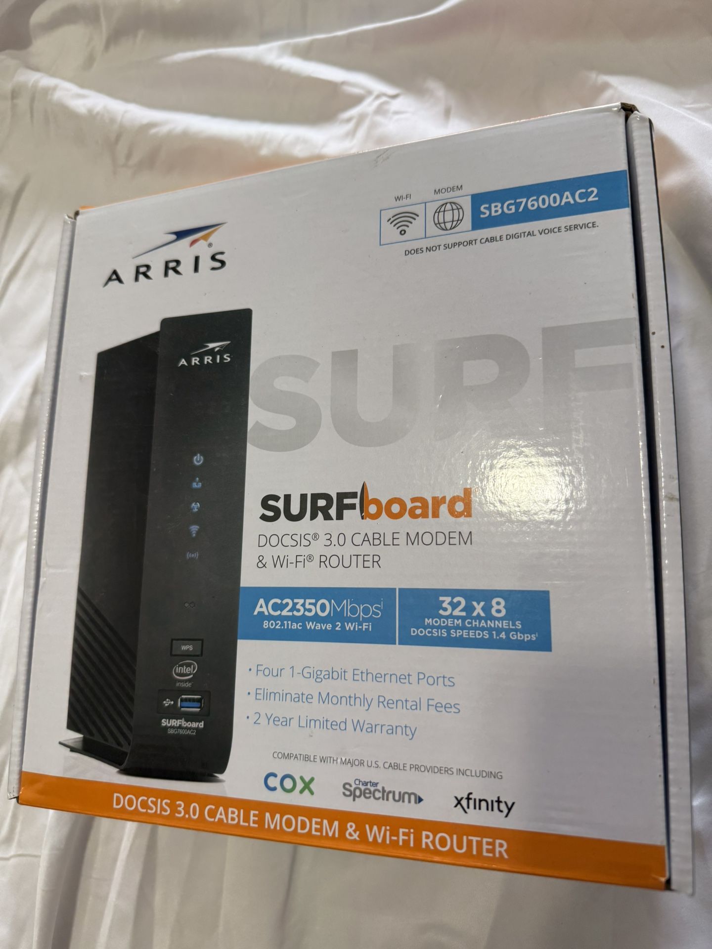 ARRIS ‎Surfboard Docsis 3.0 Cable Modem & Wifi Router SBG7600AC2 Wi-Fi Router Comcast Xfinity Clean