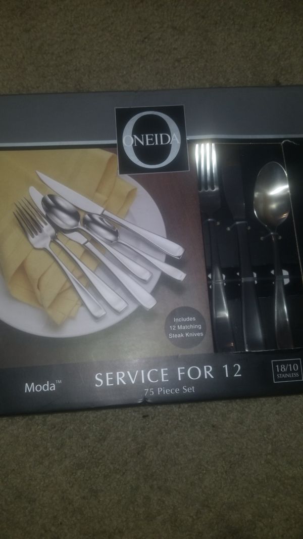 Brand New Oneida Satin Moda 75 Piece Flatware Set For Sale In Seattle 